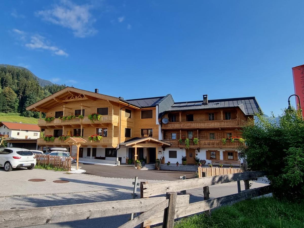 Greidlhof Alpstyle Apartments Fuegen Luaran gambar